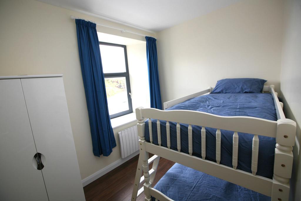 Harbour front apartments Burtonport Extérieur photo